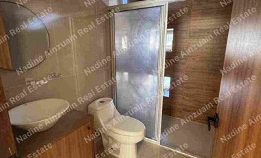 CASA EN RENTA UBICADA EN RESIDENCIAL AQUA I,  CANCÚN SOBRE AVENIDA HUAYACAN,4 RECÁMARAS, AMENIDADES, SEGURIDAD 24 HORAS.