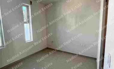 CASA EN RENTA UBICADA EN RESIDENCIAL AQUA I,  CANCÚN SOBRE AVENIDA HUAYACAN,4 RECÁMARAS, AMENIDADES, SEGURIDAD 24 HORAS.
