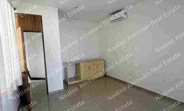 CASA EN RENTA UBICADA EN RESIDENCIAL AQUA I,  CANCÚN SOBRE AVENIDA HUAYACAN,4 RECÁMARAS, AMENIDADES, SEGURIDAD 24 HORAS.