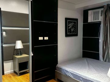 The Fort Residences Unit For Lease