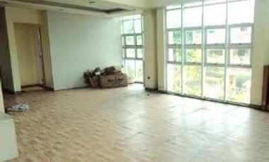 RFO 3-Storey H&L with Garage For Sale 200 sqm 4 BR  8 T&Bath in Caluag Quezon