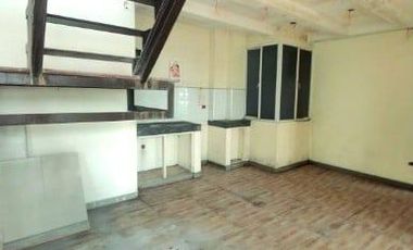 RFO 3-Storey H&L with Garage For Sale 200 sqm 4 BR  8 T&Bath in Caluag Quezon