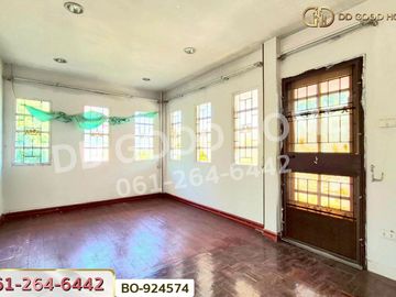 BO-924574 Single House, The Lagoon 3, Pathum Thani-Sam Khok-Sena Road, near Rong Kluea Market, Sam Khok.