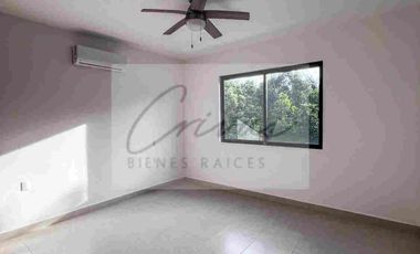 RENTA CASA  HUAYACAN VIA CUMBRES 4 HABITACIONES