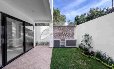 RENTA CASA  HUAYACAN VIA CUMBRES 4 HABITACIONES