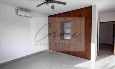 RENTA CASA  HUAYACAN VIA CUMBRES 4 HABITACIONES
