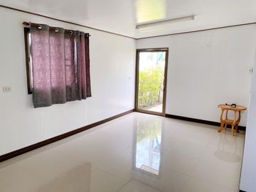 House for sale at Marouy Motorway, Chachoengsao. Single-storey detached house, airy and spacious with a large surrounding area.
