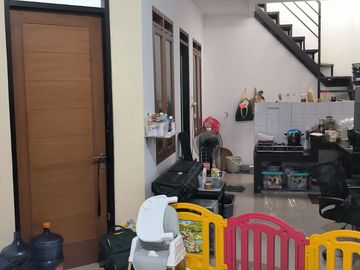 Rumah Bagus Siap Huni Singgasana Pradana, Bandung