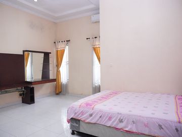 Rumah 3 Lantai Lingkungan Aman Full Furnish di Sunter Agung Barat Jakarta Utara