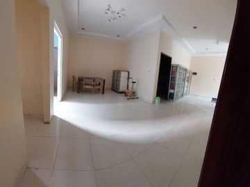 Rumah 3 Lantai Lingkungan Aman Full Furnish di Sunter Agung Barat Jakarta Utara