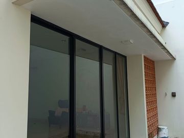 Disewakan Rumah Siap Huni Luas Murah Cluster Emily, Summarecon Bandung