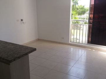 SE ARRIENDA APARTAMENTO DE 3 ALCOBA EN ALAMEDA-PRIMER PISO