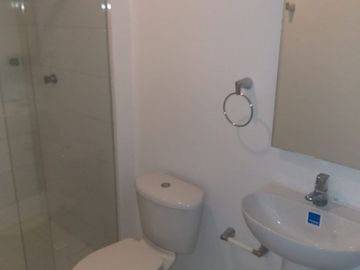 SE ARRIENDA APARTAMENTO DE 3 ALCOBA EN ALAMEDA-PRIMER PISO