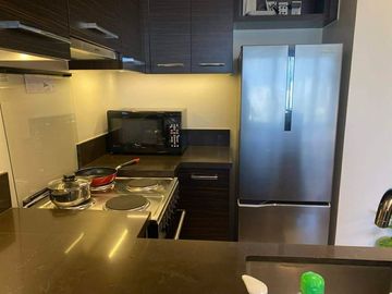 FOR SALE: High-Floor Fully Furnished Studio at The Proscenium at Rockwell | Makati