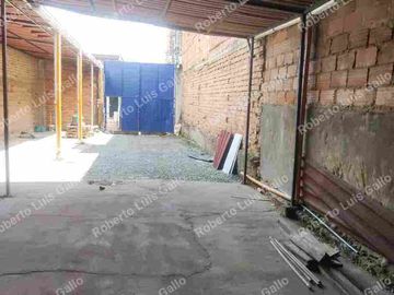 Vendo lote de terreno con permiso de bodega en santa cruz