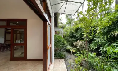 Dasmariñas Village Makati House for Sale