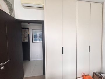 Uptown Parksuites BGC 2BR Condo for Sale | 81sqm Fully Furnished