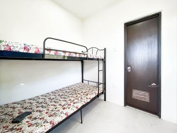 BEST DEAL SLOT IN TOKYO MANSION WITH  5 BEDROOMS TOILET AND BATH: 5 PARKING: 2 FURNISHING: FULLY-FURNISHED
