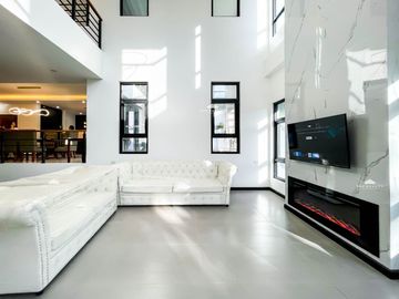 BEST DEAL! AYALA WESTGROVE HEIGHTS WITH  4 BEDROOMS TOILET AND BATH: 5 PARKING: 4