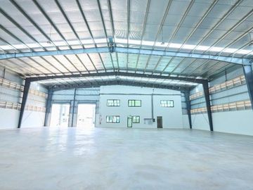 Factory/Warehouse for Lease 982 sq.m on Theparak road, Samut Prakan