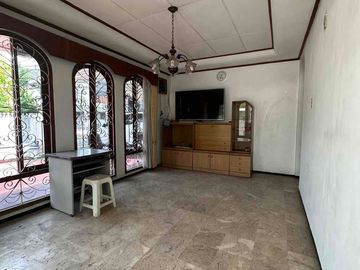 Dijual Cepat Rumah Huk di Cengkir Kelapa Gading