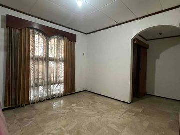 Dijual Cepat Rumah Huk di Cengkir Kelapa Gading