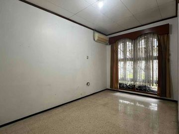Dijual Cepat Rumah Huk di Cengkir Kelapa Gading