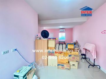 Two-story townhome, 17.6 sq.wah, Lalin Town Lio Wongwaen Lam Luk Ka-Khlong 6, near Lam Luk Ka Police Station, Lam Luk Ka Road, Wat Ket Prapha Road, La