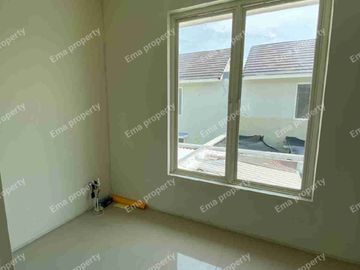 Disewakan rumah di Northwest Lake Citraland Utara banyak pilihan