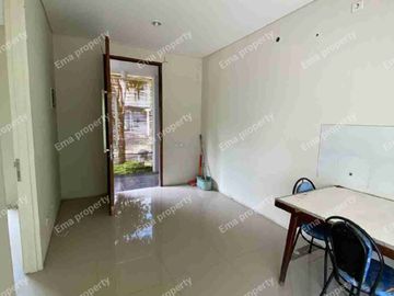 Disewakan rumah di Northwest Lake Citraland Utara banyak pilihan