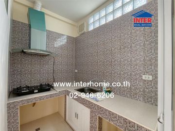 Two-story townhome, 26.5 sq.wa., Pornthaweewat 5 Village, Khlong 2-Khlong Luang, Soi Rangsit-Nakhon Nayok 31, Rangsit-Nakhon Nayok Road, Khlong Luang