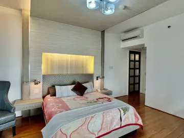 Park Terraces Unit for Sale Ayala Center Makati