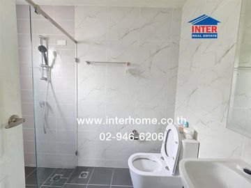 Two-story semi-detached house, 39.2 sq.wah, Centro Onnut-Suvarnabhumi Village, Soi Kingkaew 37, Kingkaew Road, Bang Phli, Samut Prakan.