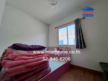 Two-story townhome, 17.8 sq.wa., Pruksa 113 Village, Bangkok-Pathum Thani, near Wat Nong Prong, Soi Wat Nong Prong, Bangkok-Pathum Thani Road, Ratchap