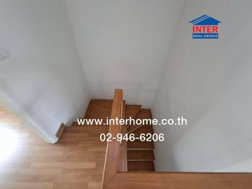 Two-story townhome, 17.8 sq.wa., Pruksa 113 Village, Bangkok-Pathum Thani, near Wat Nong Prong, Soi Wat Nong Prong, Bangkok-Pathum Thani Road, Ratchap
