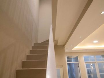 Rumah Baru Minimalis Cisaranten Kulon Arcamanik