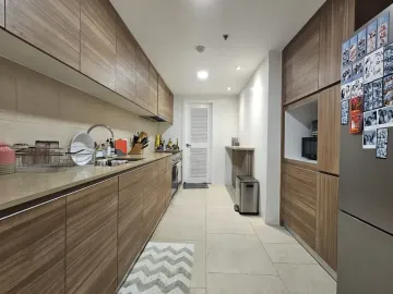The Suites at One Bonifacio High Street For Sale and For Rent