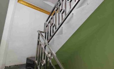 Dijual harga BU rumah 2.5 lantai di  cluster Laseine JGC Cakung jakarta timur