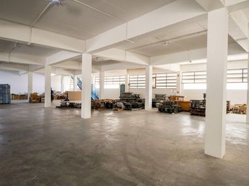 New Warehouse with 3-Storey Office for Sale – Si Racha, Chonburi Land Area: 2 Rai Only 2 km from Pinthong Industrial Estate