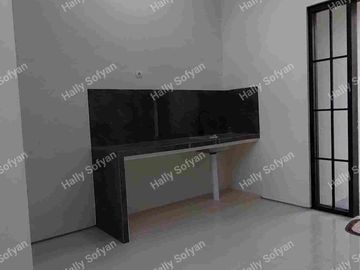 Dijual Rumah Baru Design Minimalis Modern Di Tengah Kota Banyuwangi