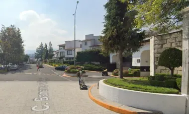 Casa 500 M2, Remate Inmobiliario Litigio en Col. SAN ANTONIO TARANGO ALVARO OBREGON, Certeza Jurídica y Auditoria Bancaria