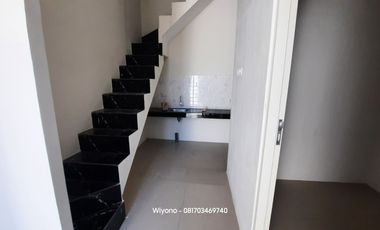 Rumah Dukuh Setro Rawasan Dekat Kedung Cowek Atap Dek Cor Siap Bangun Lantai 2