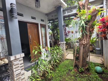 Rumah lestari di Cileunyi dekat Tol UNPAD ITB IPDN Jatinangor Griya Cinunuk KCIC