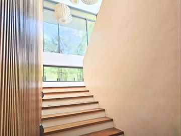 Loyola Grand Villas House for Sale!