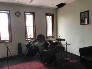 Dijual Rumah di Lumbungsari Pedurungan Semarang Jalan raya lebar 10m