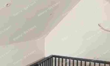 Dijual Rumah 3 Lantai Attic Siap Huni Sudah Renovasi di Kawasan Mandiri JGC Cakung Jakarta Timur