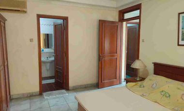 Dijual apartemen mitra oasis 3 br semi furnish di senen jakarta pusat