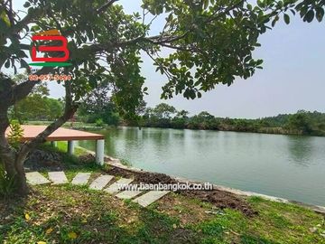 ที่ดินถมแล้วริมน้ำ เดอะลากูน 1-2 เนื้อที่ 375 ตรว. ถนนเสนา-สามโคก (3111) ตำบลท้ายเกาะ อำเภอสามโคก ปทุมธานี