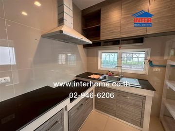 Two-story detached house, 55.9 sq.wah, Saransiri Tiwanon Chaengwattana 2 Village, near Phra Haruthai Nonthaburi School, Tiwanon Road, Mueang Pathum Th
