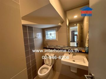 Two-story detached house, 55.9 sq.wah, Saransiri Tiwanon Chaengwattana 2 Village, near Phra Haruthai Nonthaburi School, Tiwanon Road, Mueang Pathum Th